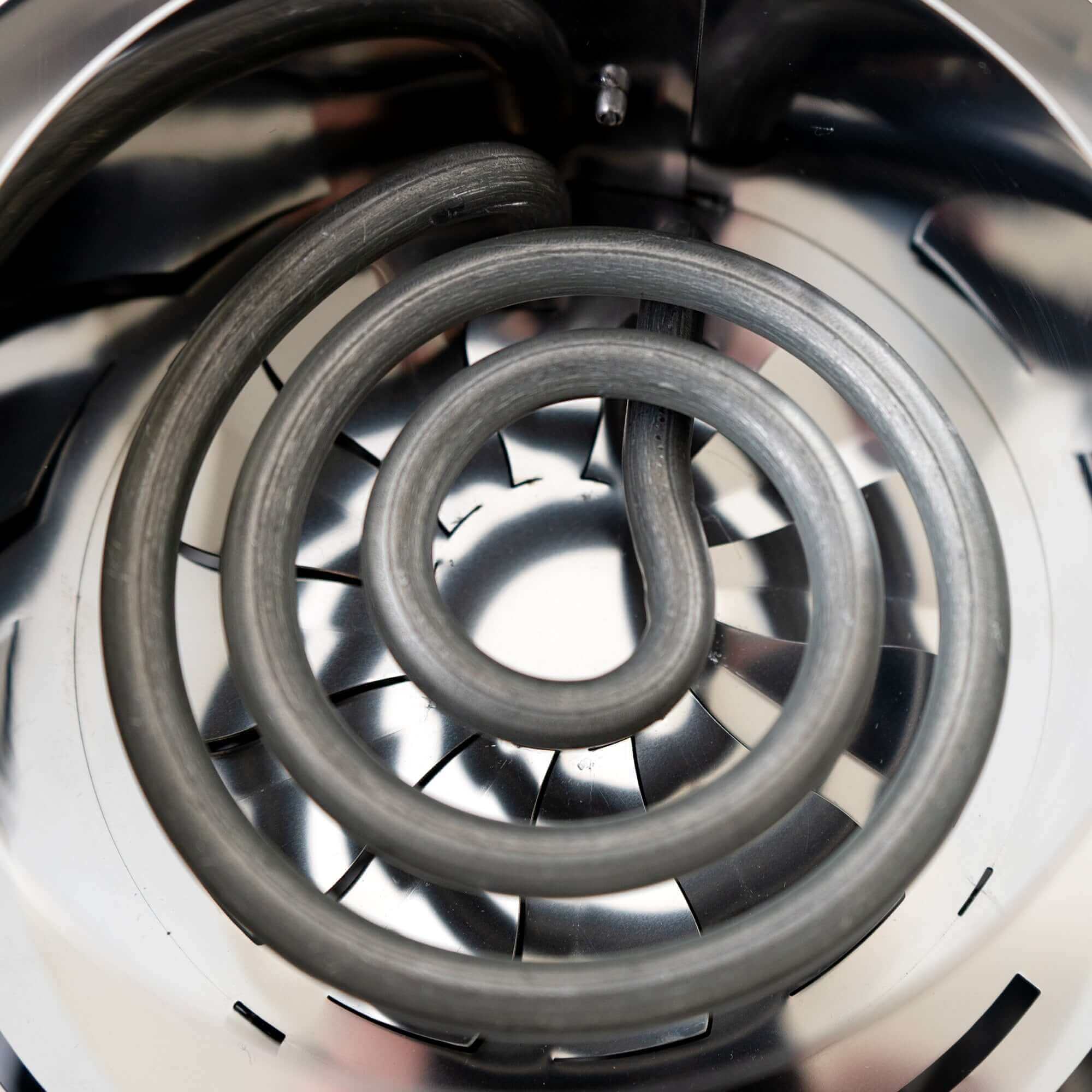 Turbine NEO Spirale Draufsicht, Turbine mit Schalter, schnellster Kohleanzünder der Welt, optimierter Airflow, Made in Germany, einzigartige Technologie, BBQ Zubehör